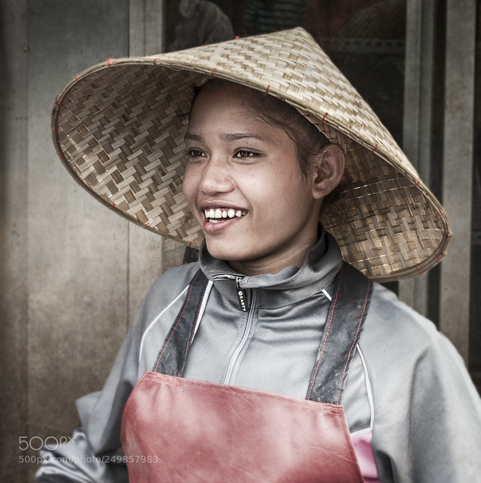 Nikon D800 sample photo. Portrait at the morning photography