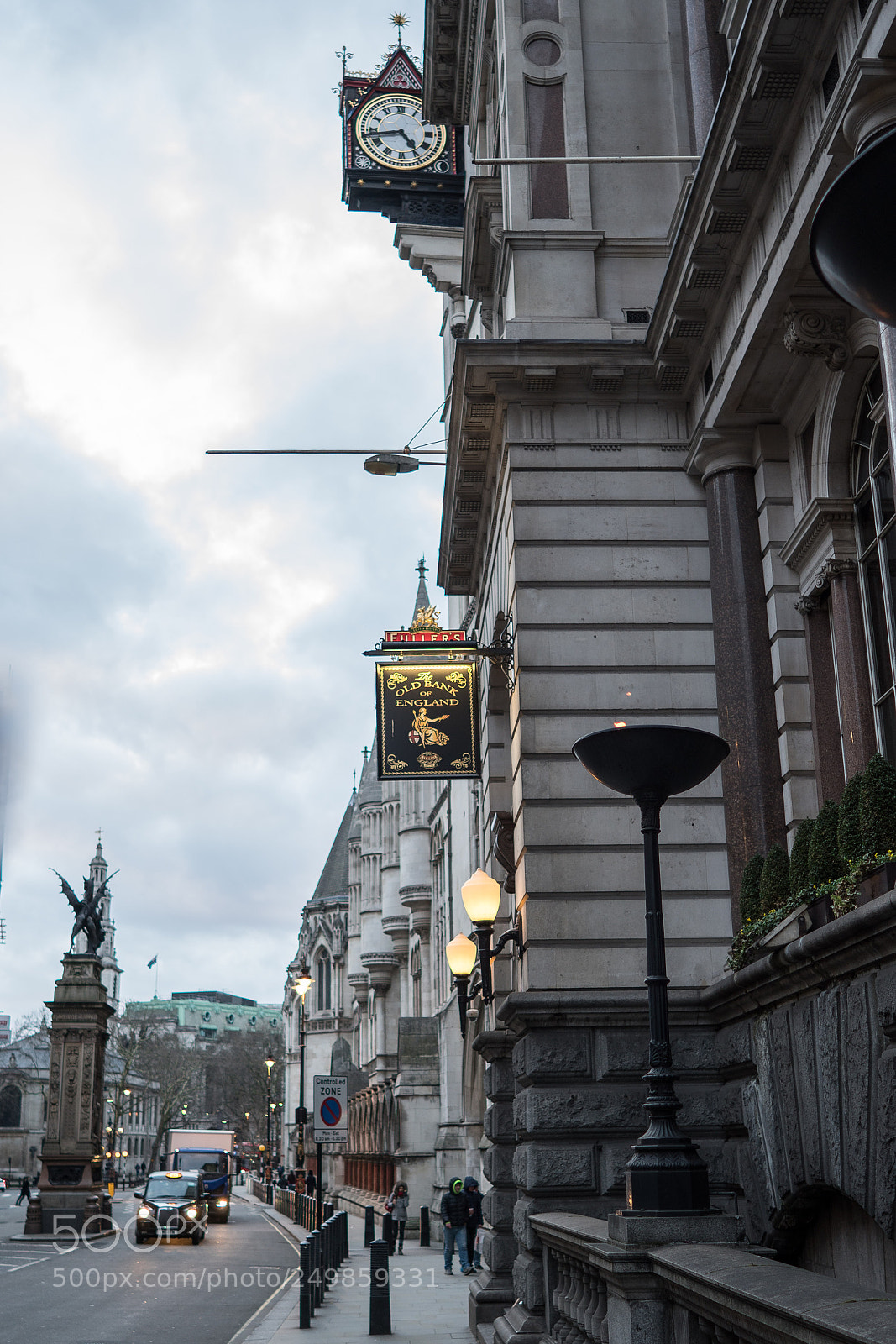 Sony a7R III sample photo. The old bank of photography