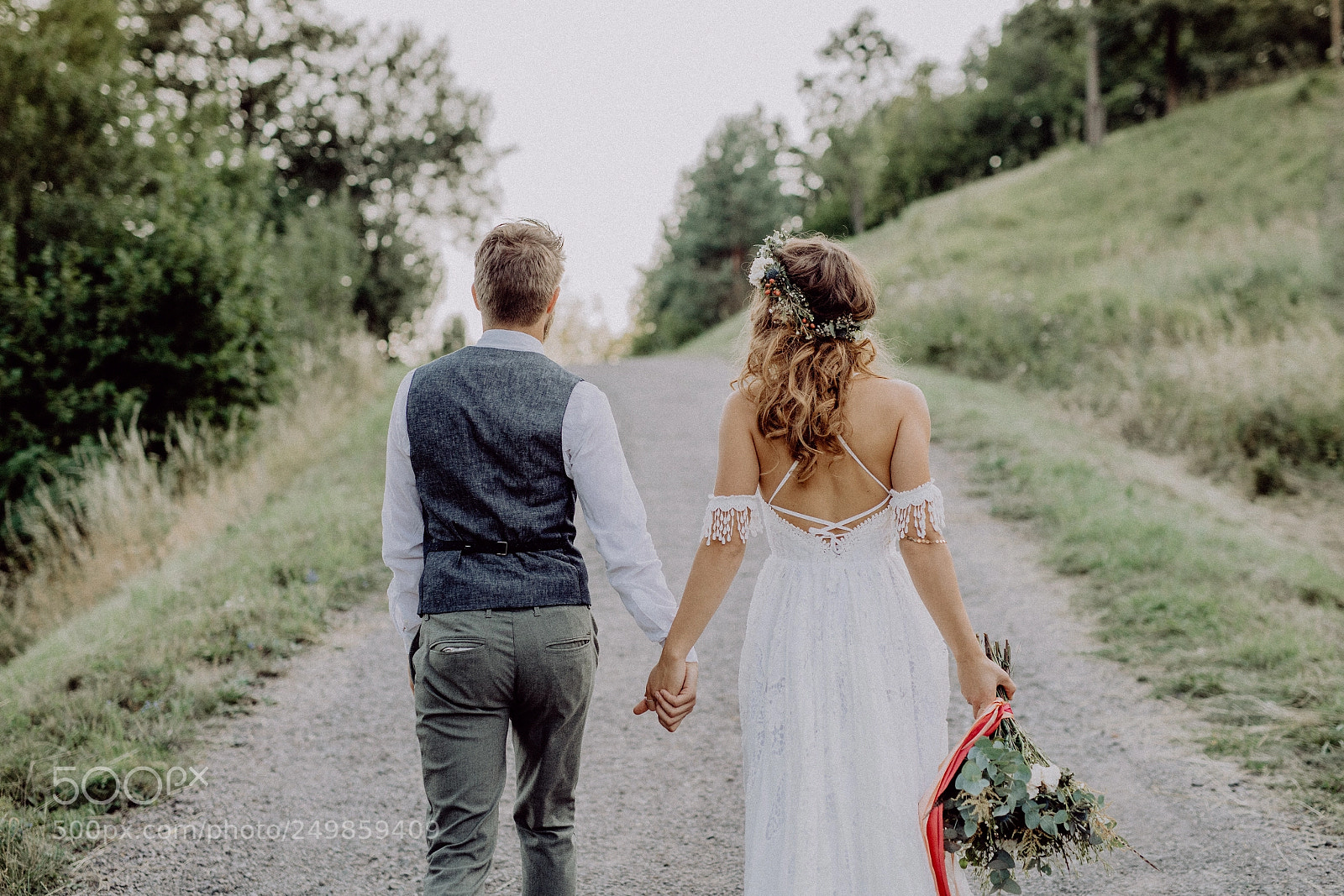 Nikon D5 sample photo. Beautiful bride and groom photography