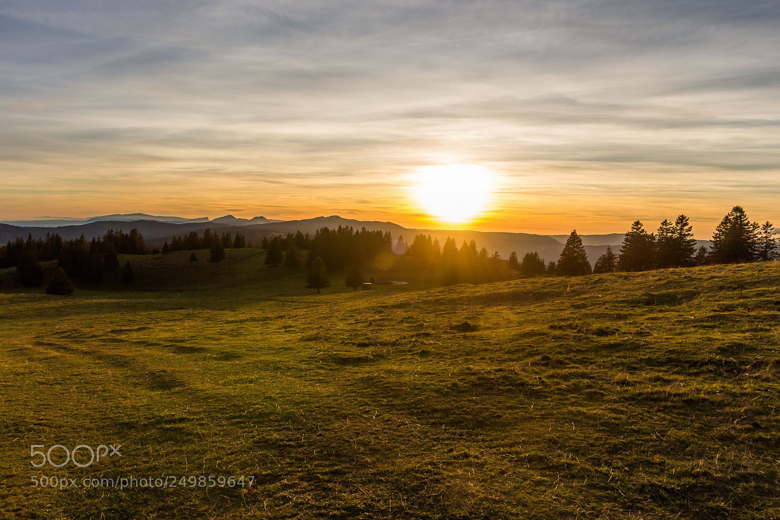 Canon EOS 650D (EOS Rebel T4i / EOS Kiss X6i) sample photo. Sunset at creux du photography