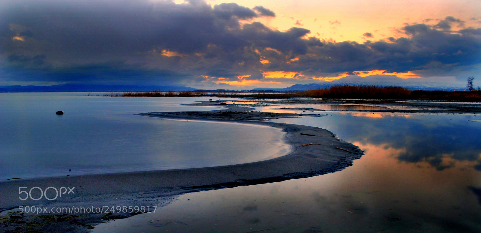 Nikon D3000 sample photo. Utah lake shoreline at photography