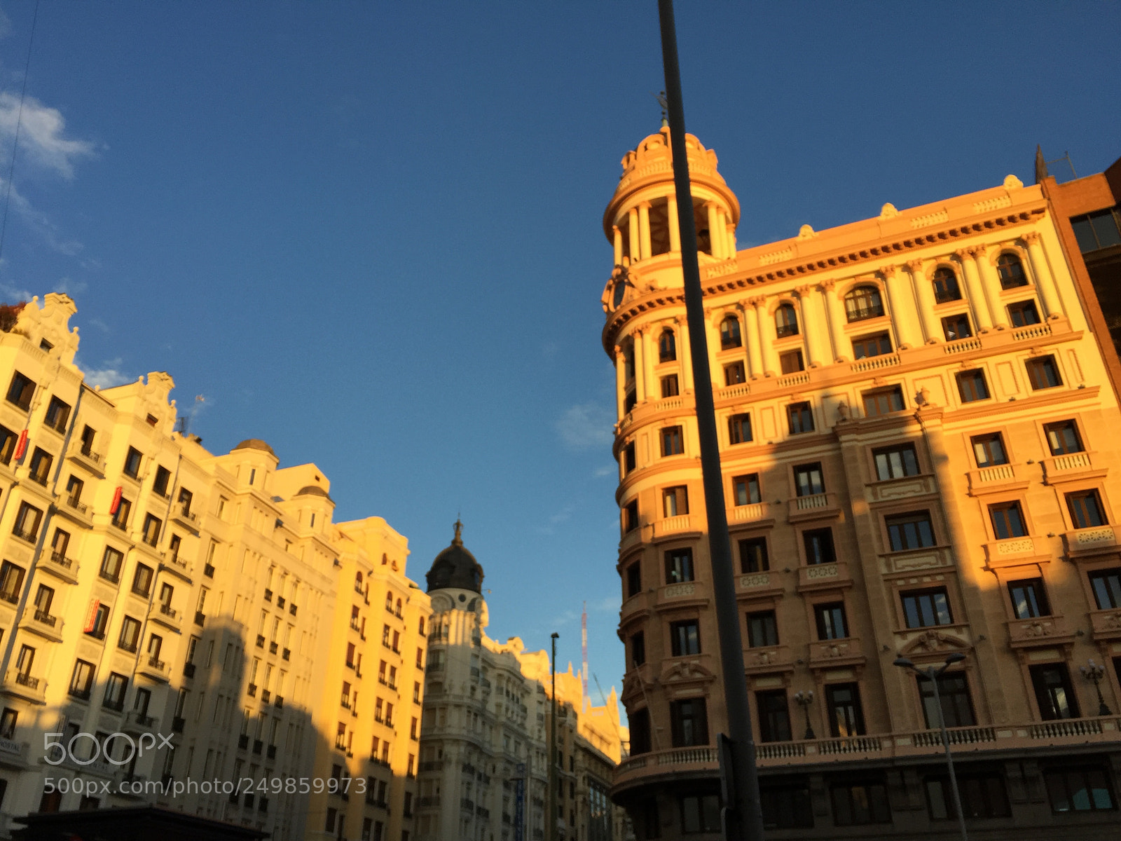 Apple iPhone 6 Plus sample photo. Gran vía photography