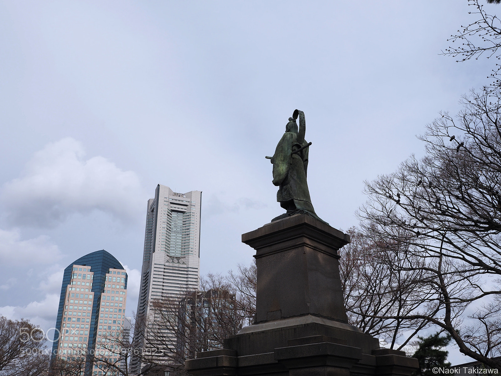 Olympus OM-D E-M1 Mark II sample photo. Great men look at photography