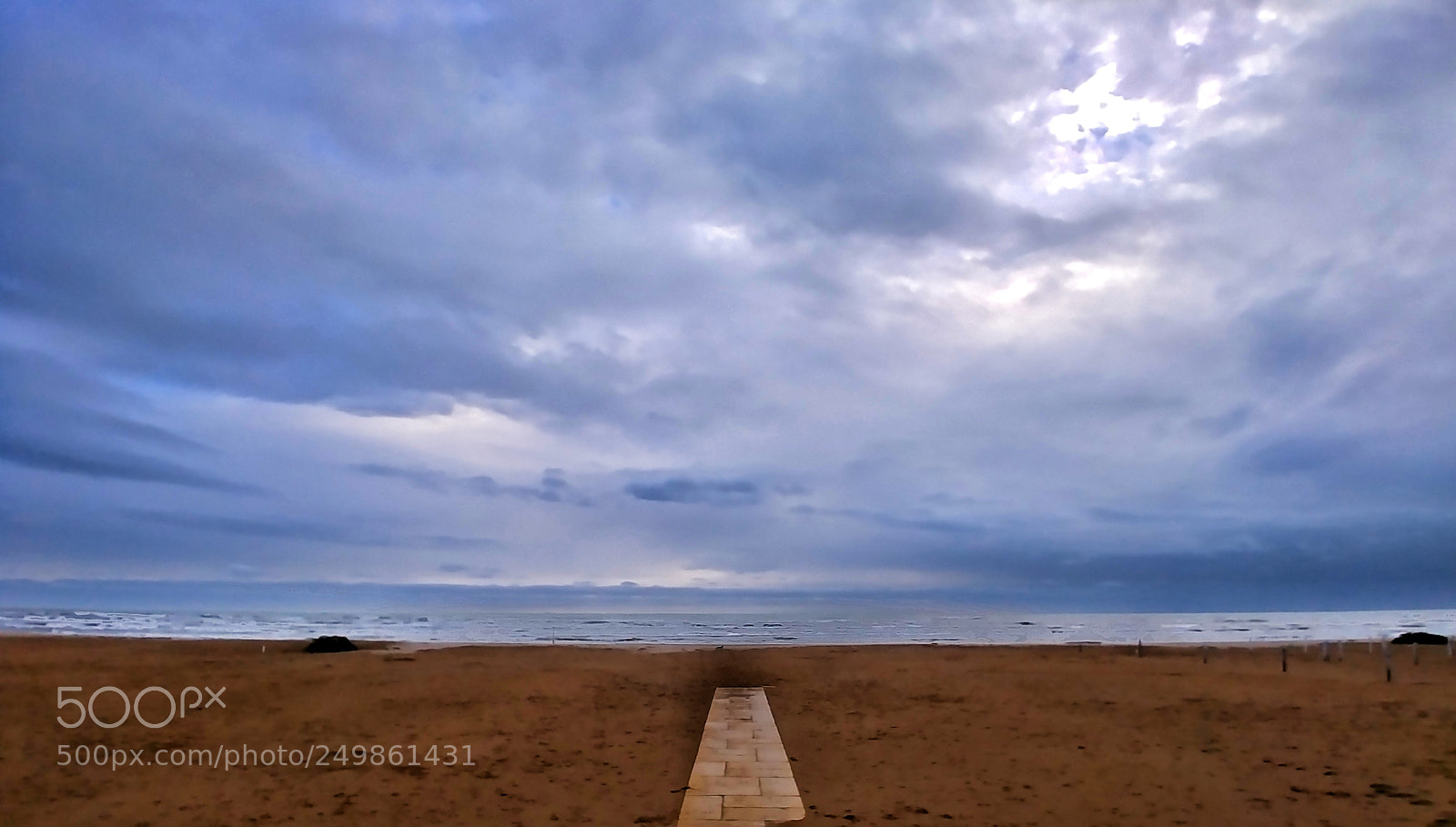 LG G6 sample photo. Rimini beach photography
