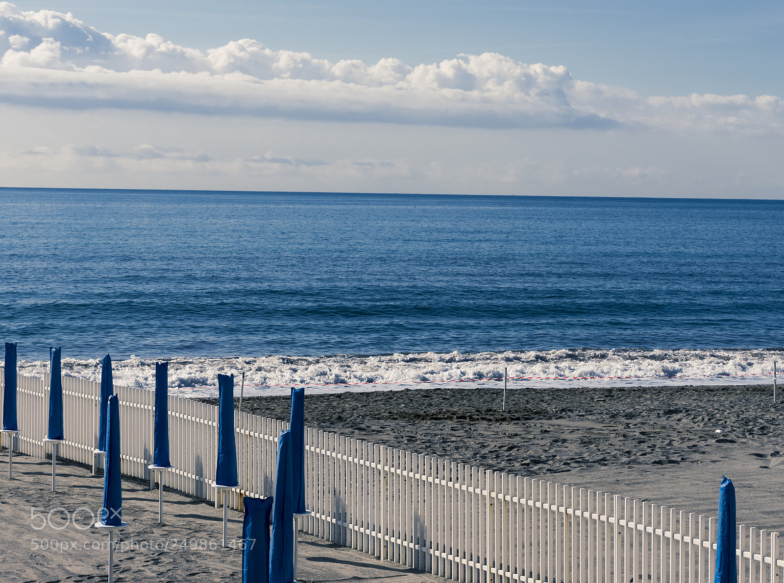 Pentax K-5 sample photo. Blue & white silence..... photography