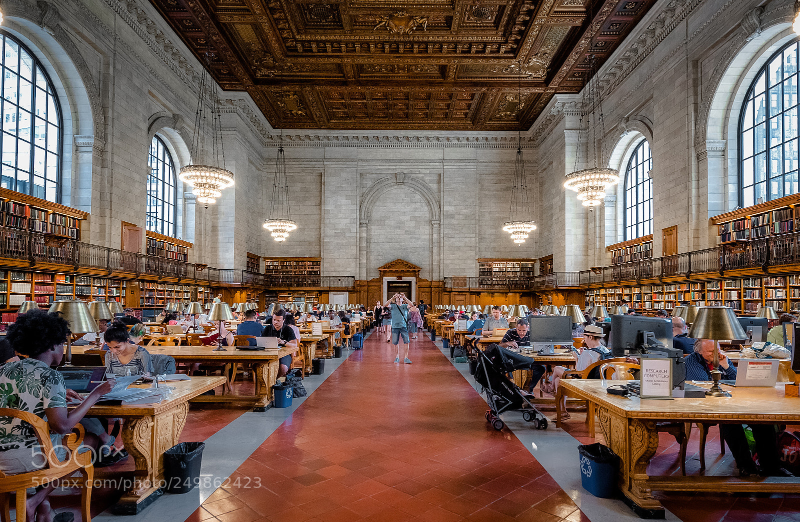 Nikon D810 sample photo. Paparazzi photography