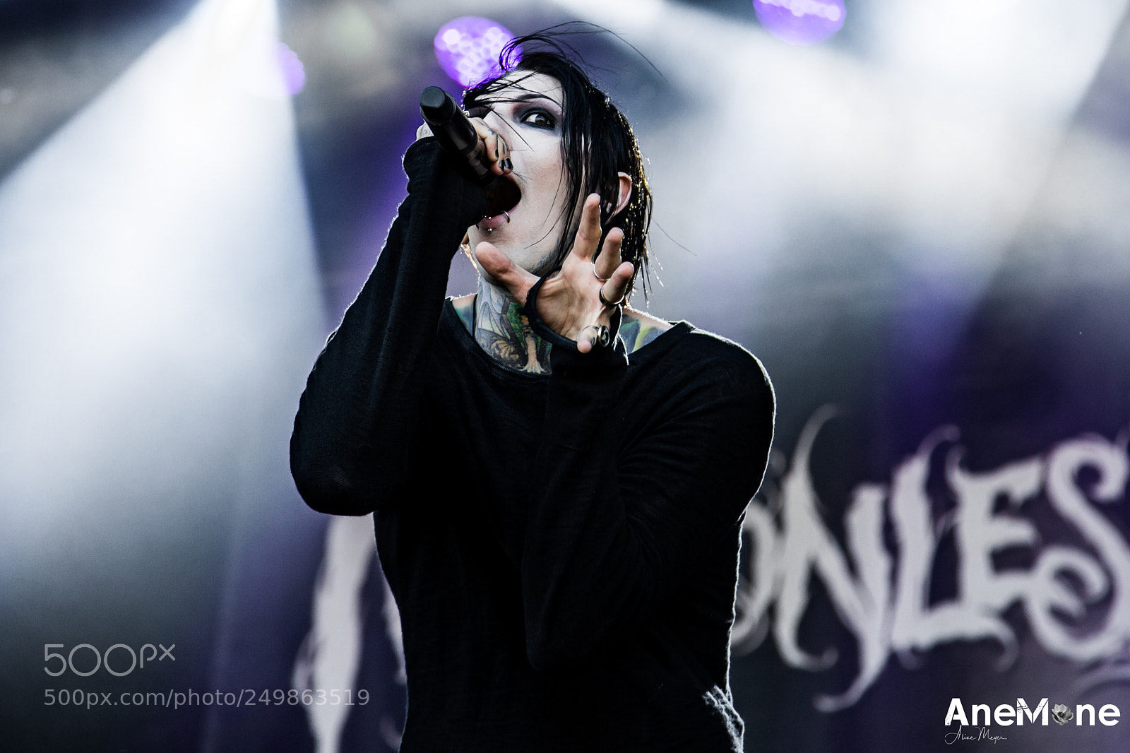 Canon EOS-1D X sample photo. Motionless in white photography