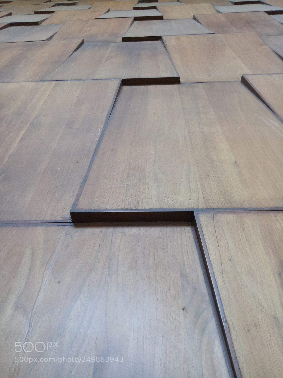 OPPO A1601 sample photo. Wooden texture photography