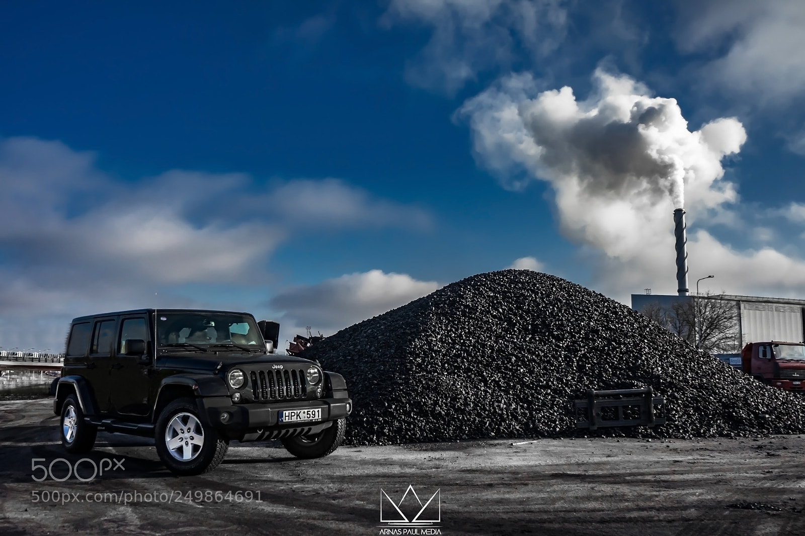 Sony a7 II sample photo. Jeep wrangler sahara photography
