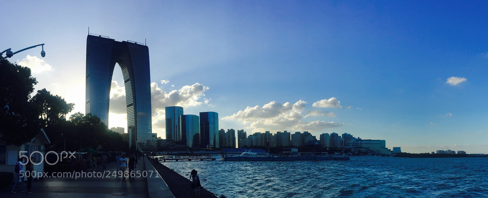 Apple iPhone 6 Plus sample photo. The gate of the photography