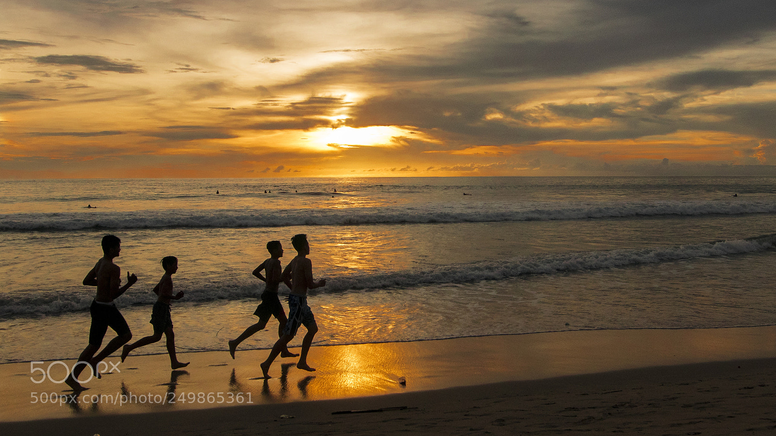 Nikon D3300 sample photo. Running at sunset photography