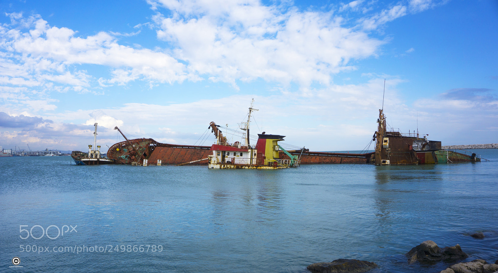 Sony a6000 sample photo. Mersin - sunken ships photography