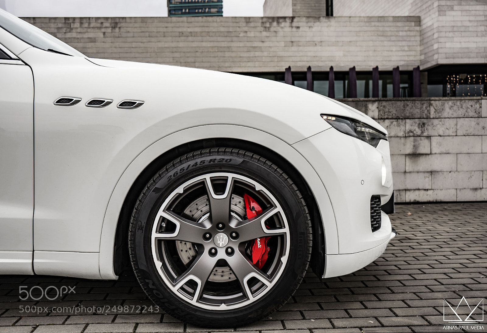 Sony a7 II sample photo. Maserati lenvate s photography