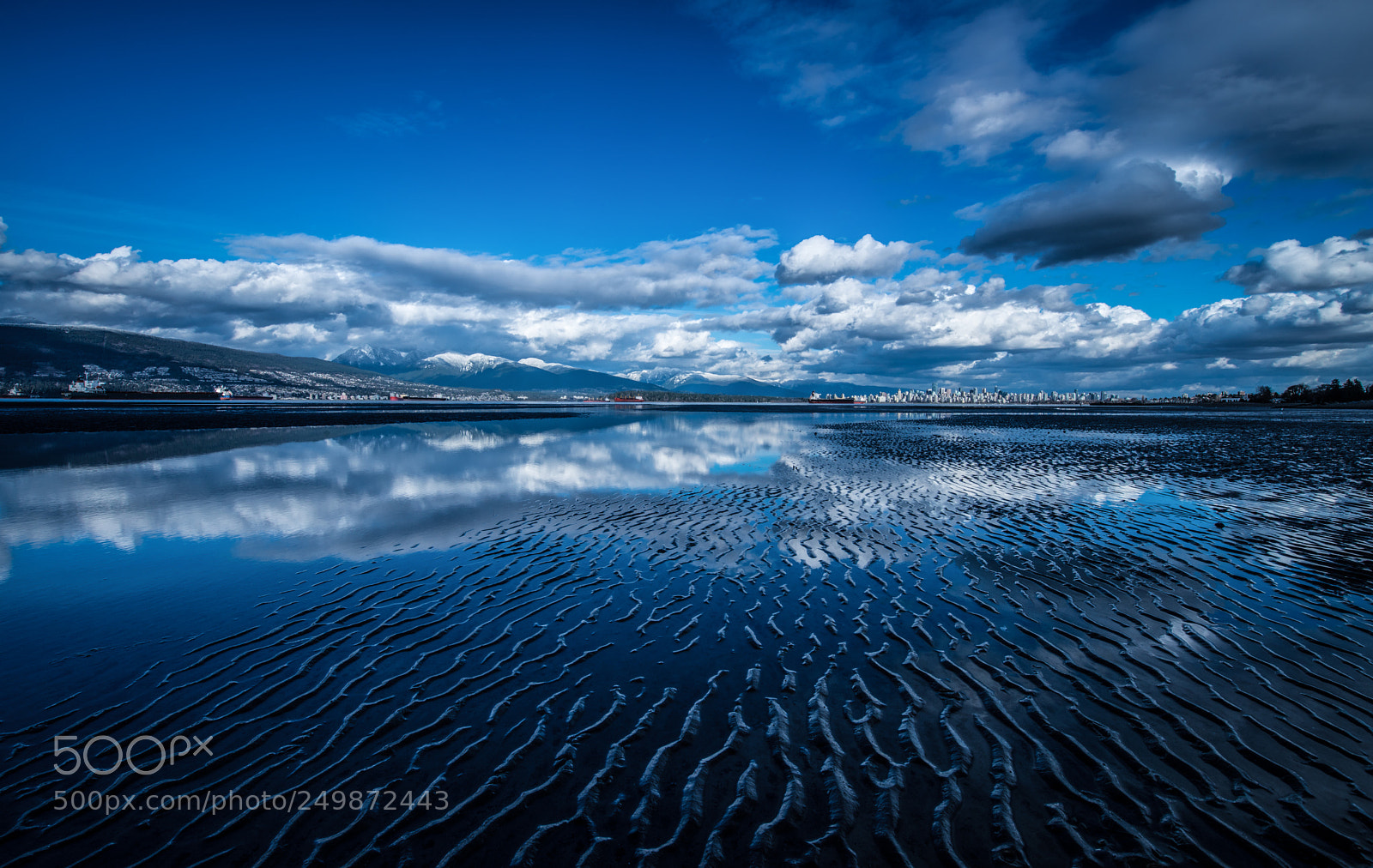 Nikon D800 sample photo. Spanish banks photography