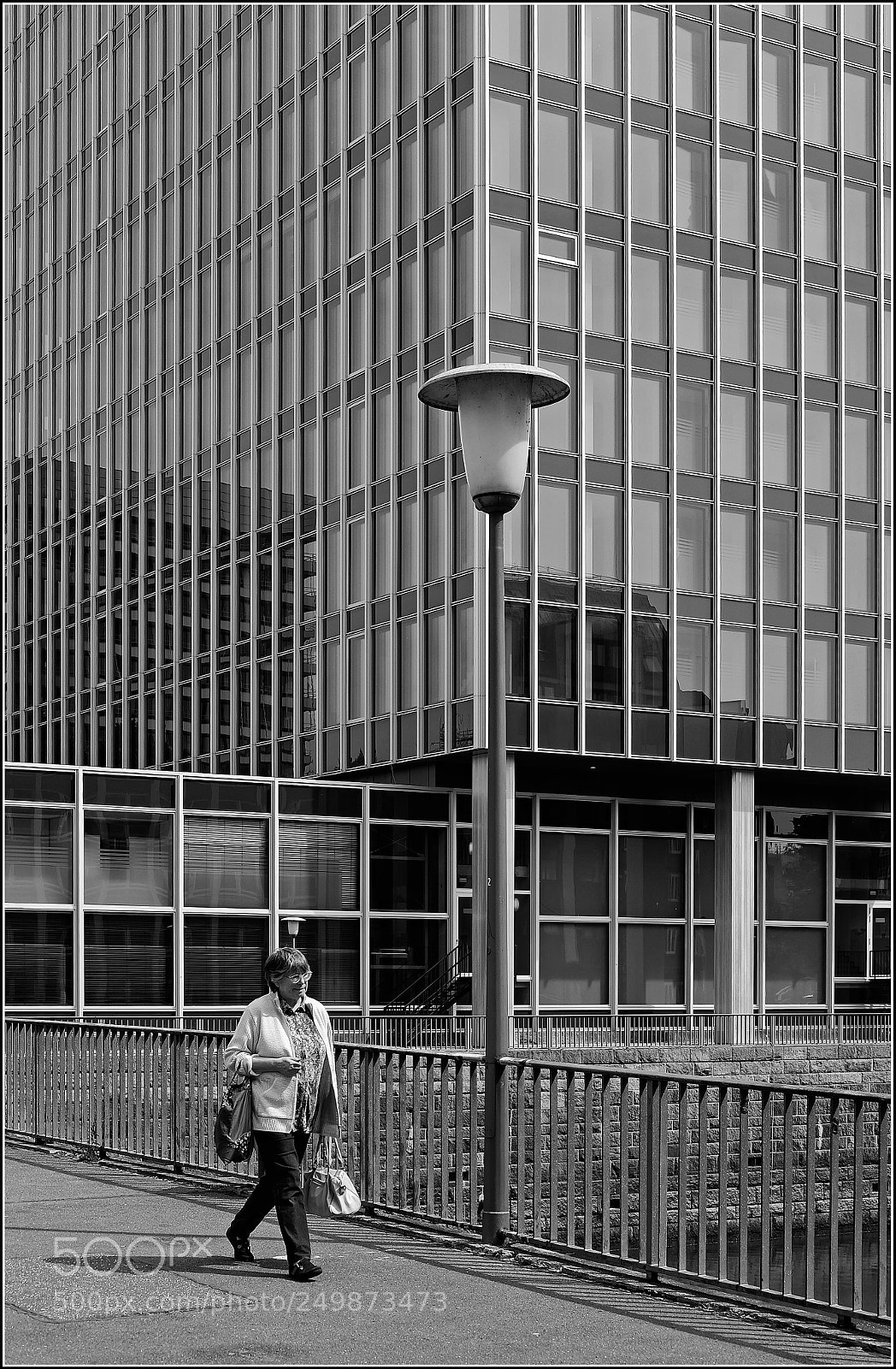 Fujifilm X-T1 sample photo. Hamburg streetlife  photography