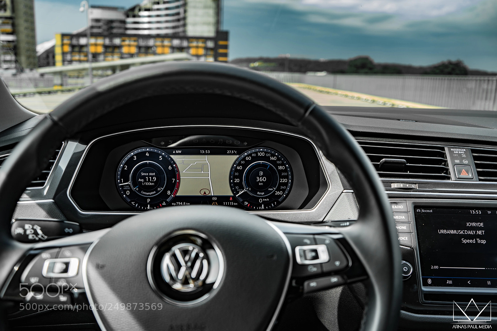 Sony a7 II sample photo. Volkswagen tiguan photography