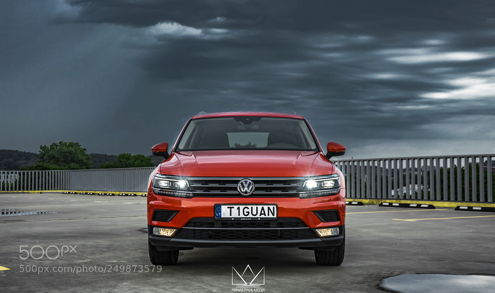 Sony a7 II sample photo. Volkswagen tiguan photography