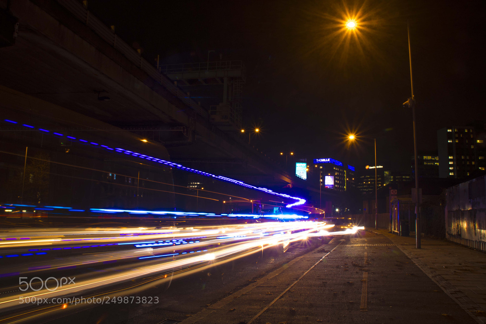 Canon EOS 800D (EOS Rebel T7i / EOS Kiss X9i) sample photo. Light trails (colour) photography