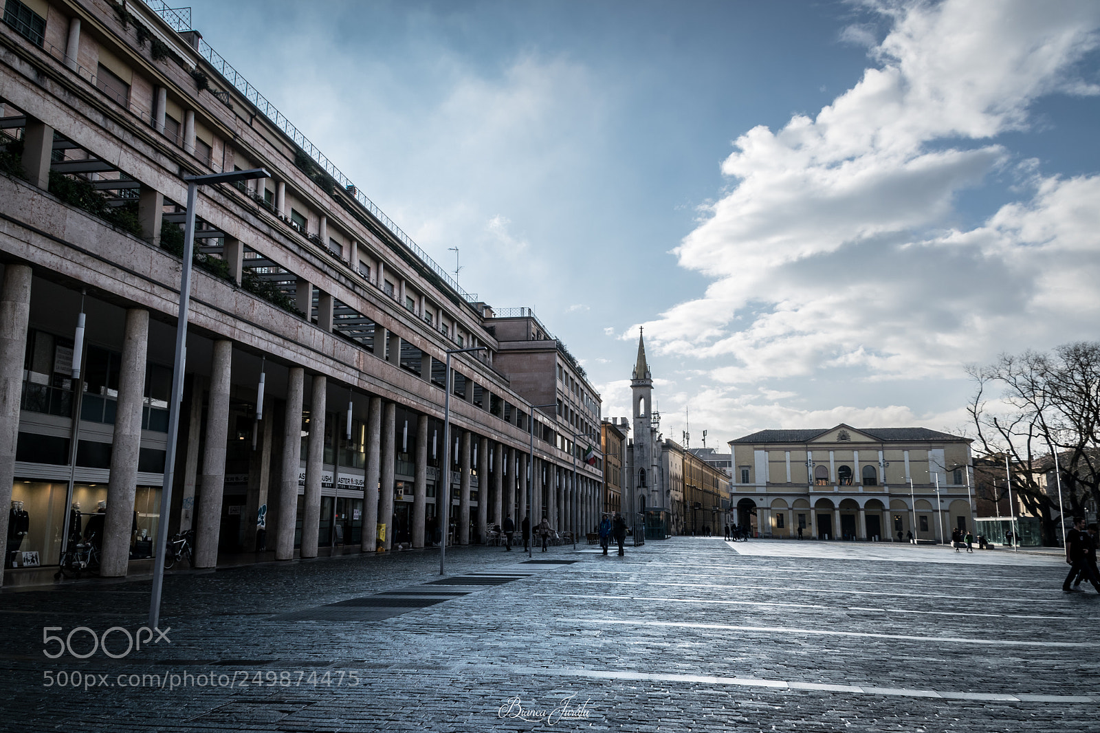 Nikon D3300 sample photo. Piazza della vittoria photography
