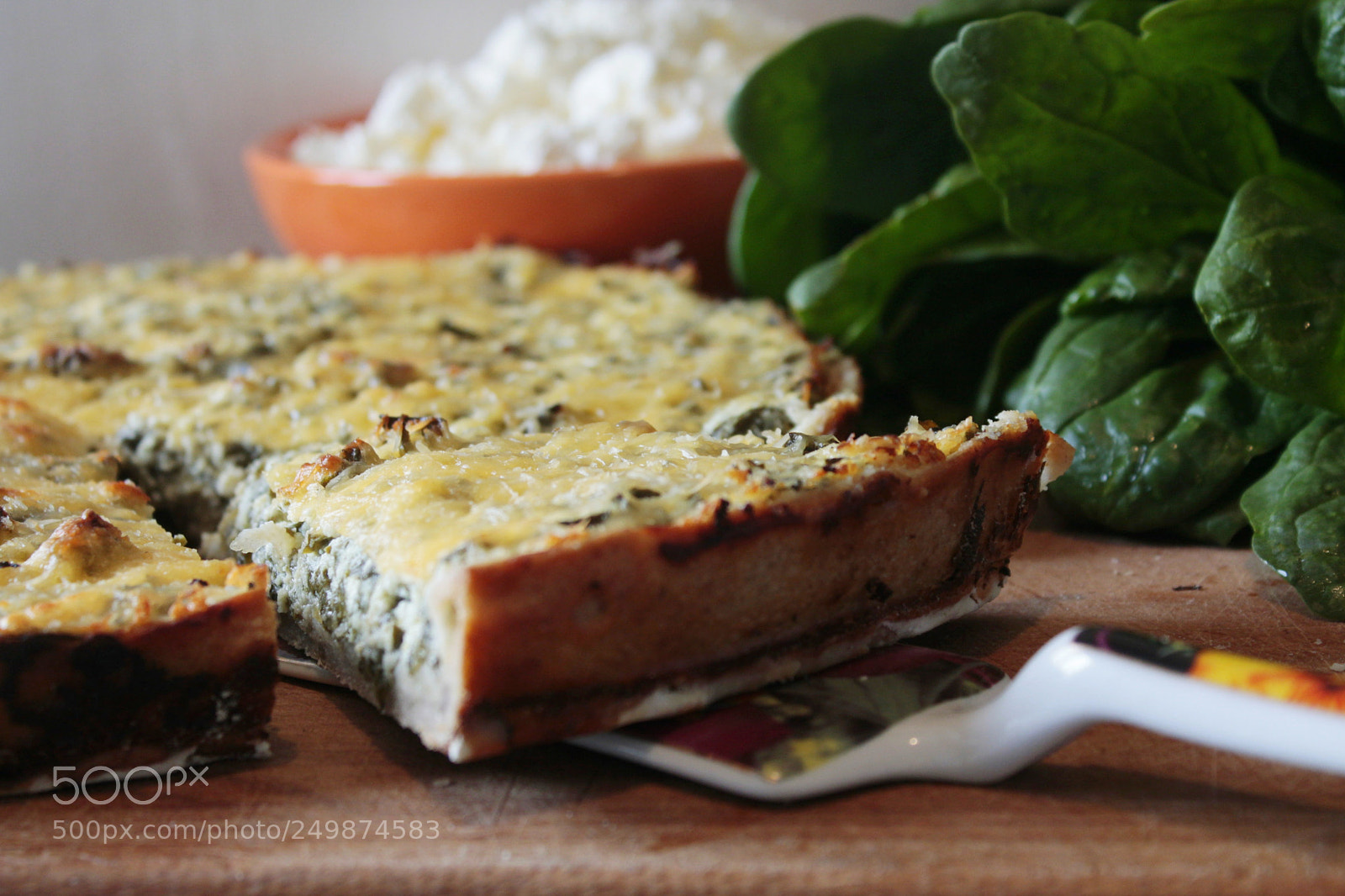 Canon EOS 1100D (EOS Rebel T3 / EOS Kiss X50) sample photo. Cottage cheese and spinach photography