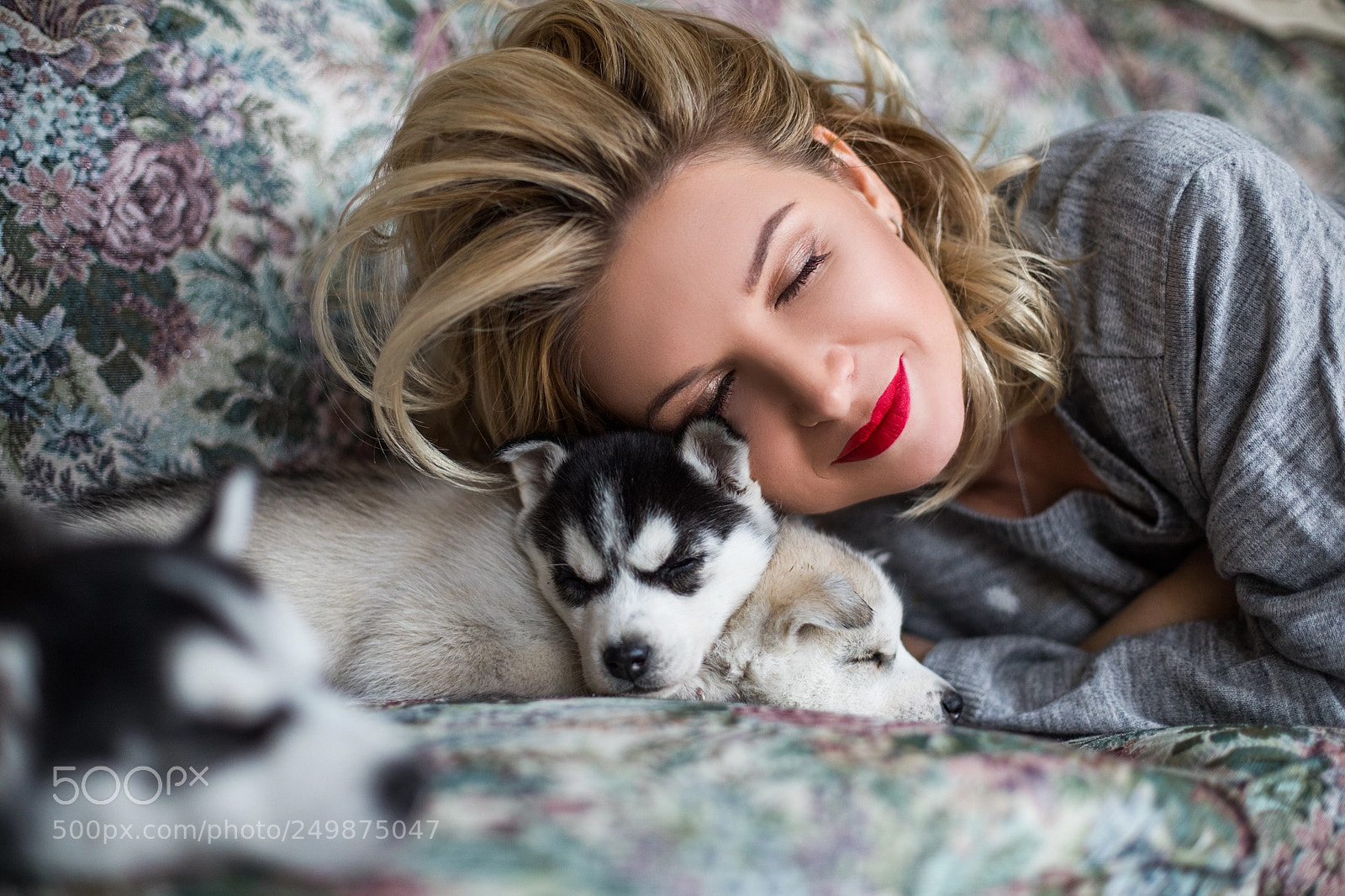 Canon EOS 5D Mark IV sample photo. Olga photography