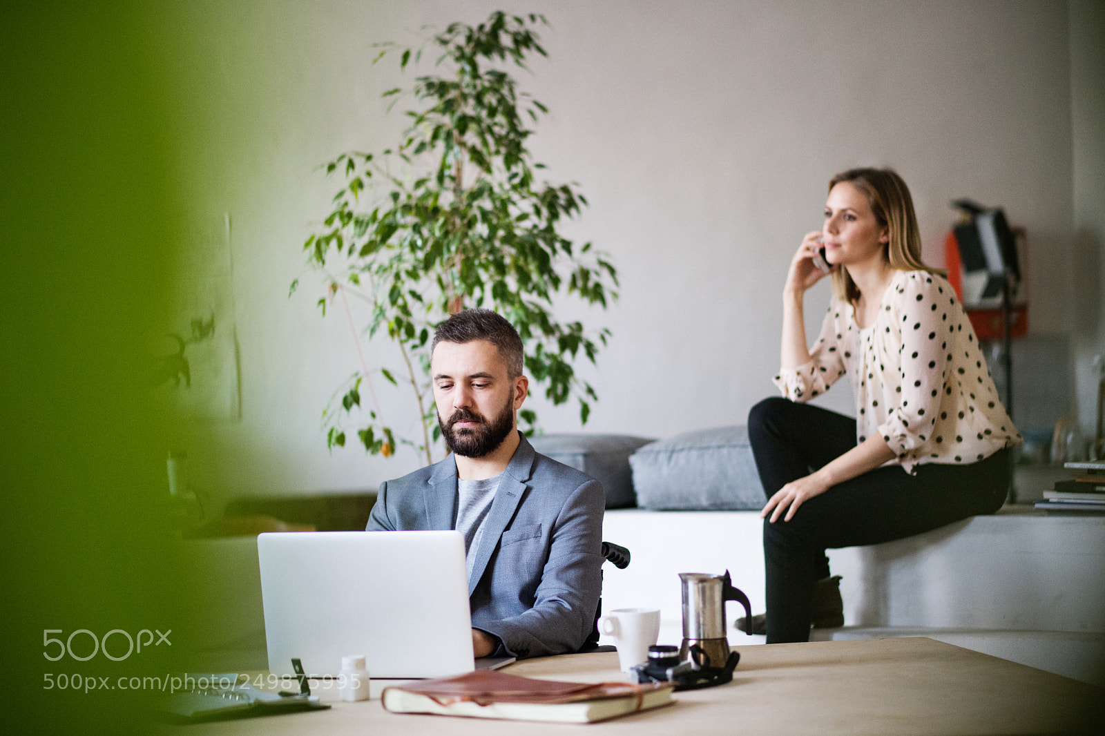 Nikon D5 sample photo. Two business people with photography
