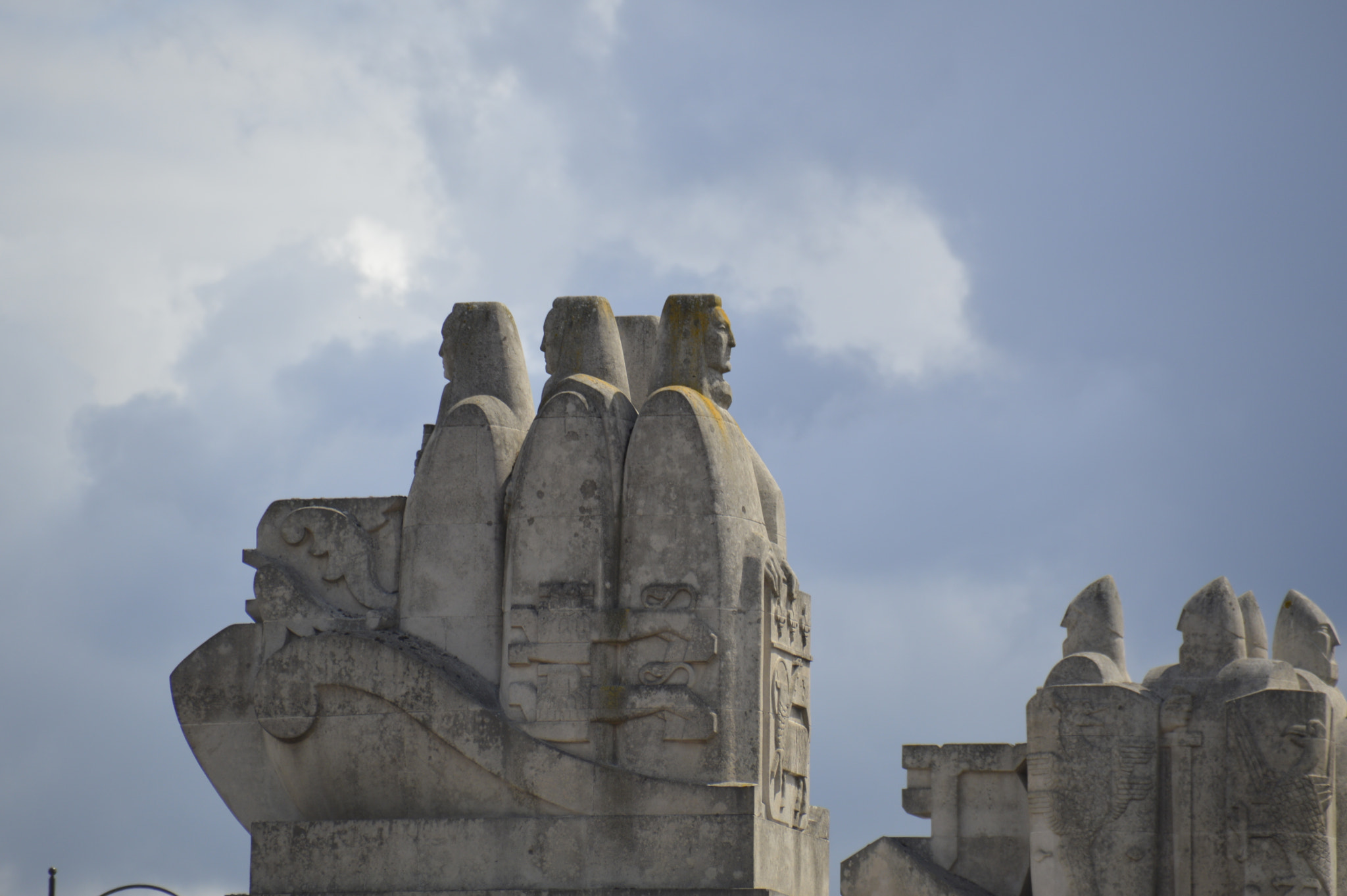 Sigma 18-250mm F3.5-6.3 DC Macro OS HSM sample photo. Ancient city bridges photography