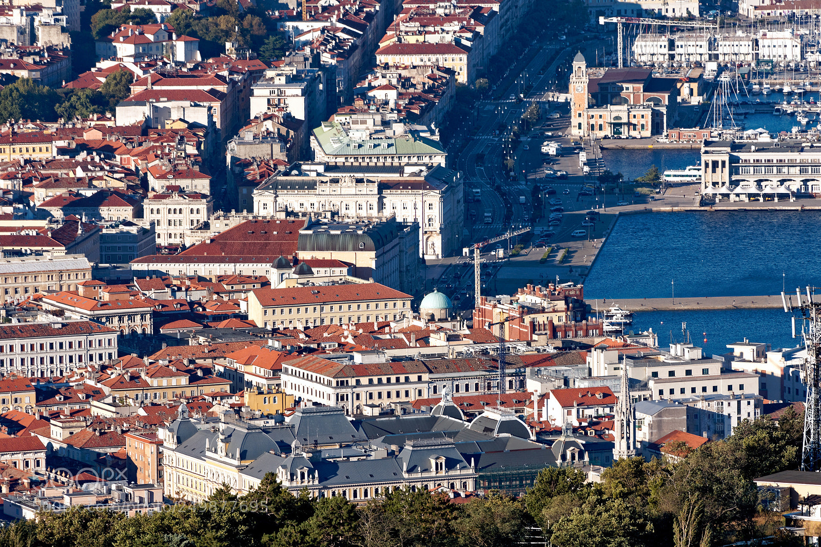 Canon EOS-1Ds Mark II sample photo. Trieste - waterfront photography