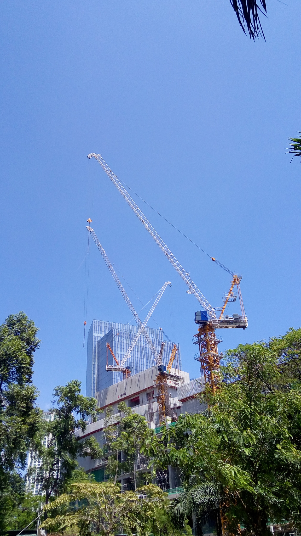 ASUS ZenFone 3 Max (ZC520TL) sample photo. Construction cranes photography