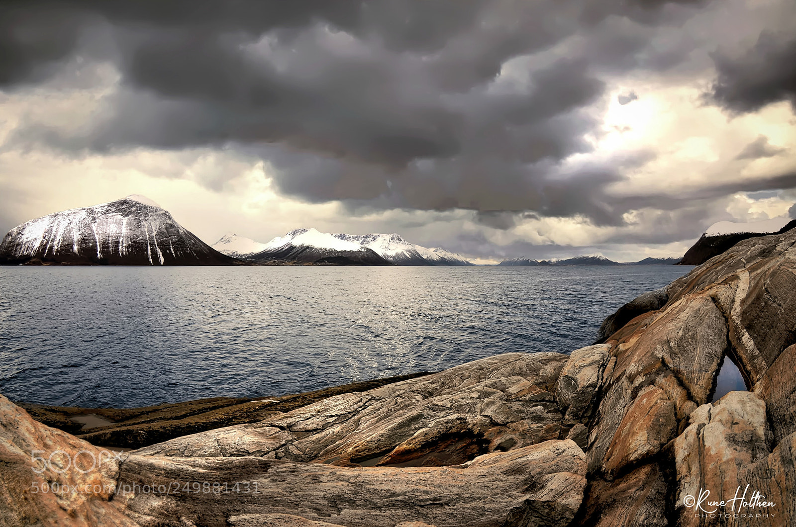 Nikon D5100 sample photo. Rough coast photography
