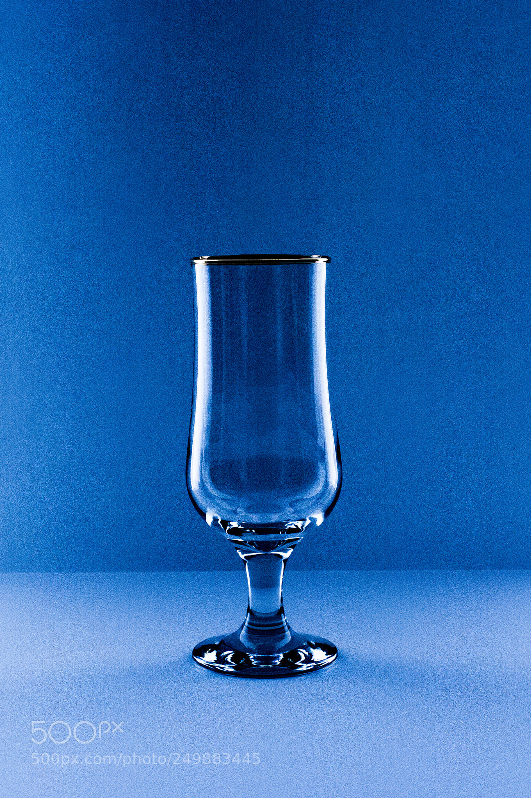 Canon EOS 700D (EOS Rebel T5i / EOS Kiss X7i) sample photo. Glass photography