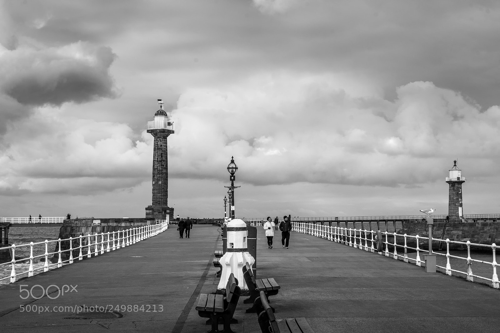 Canon EOS 70D sample photo. Whitby pier photography
