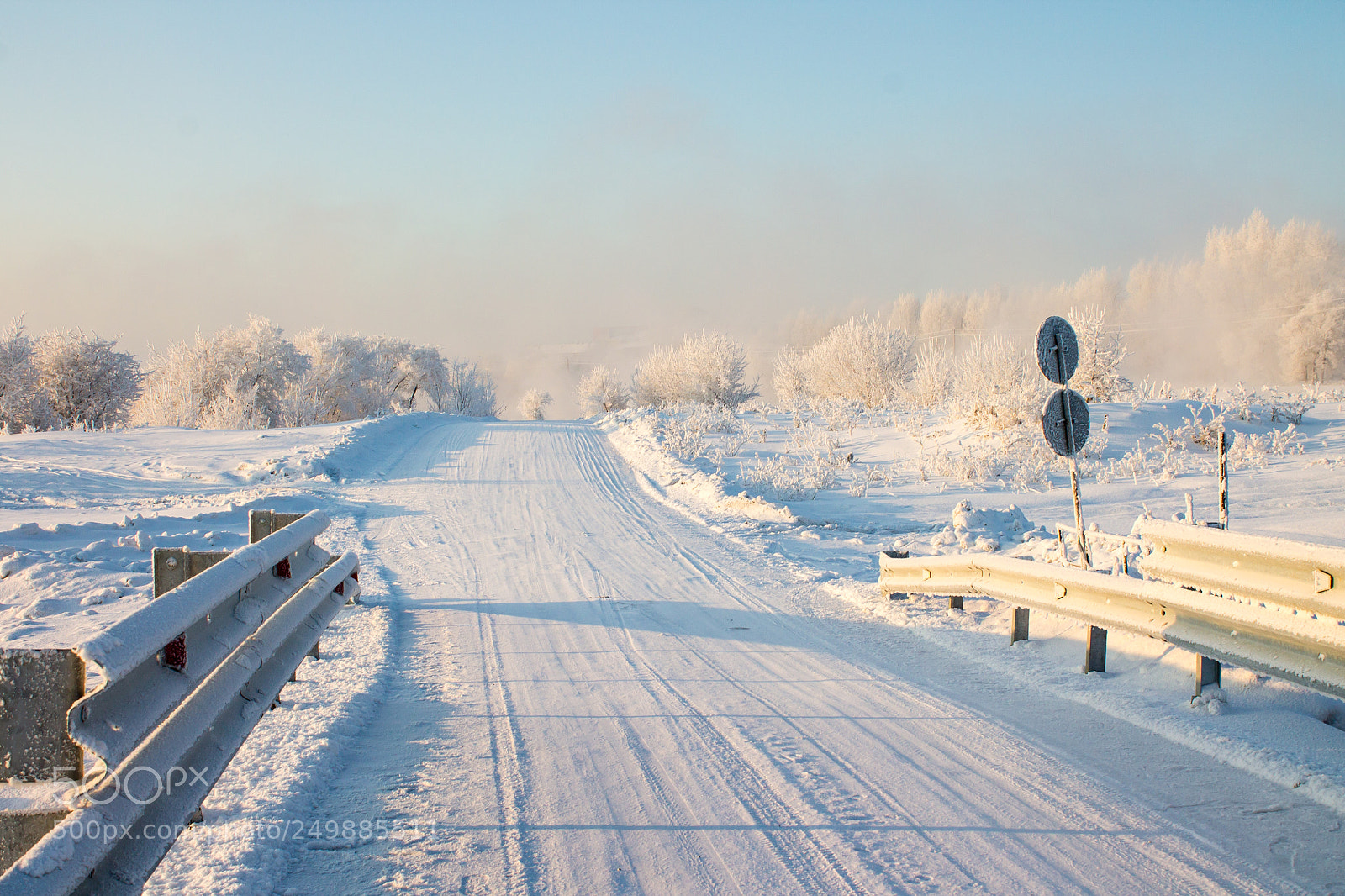 Canon EOS 1100D (EOS Rebel T3 / EOS Kiss X50) sample photo. Snow road photography