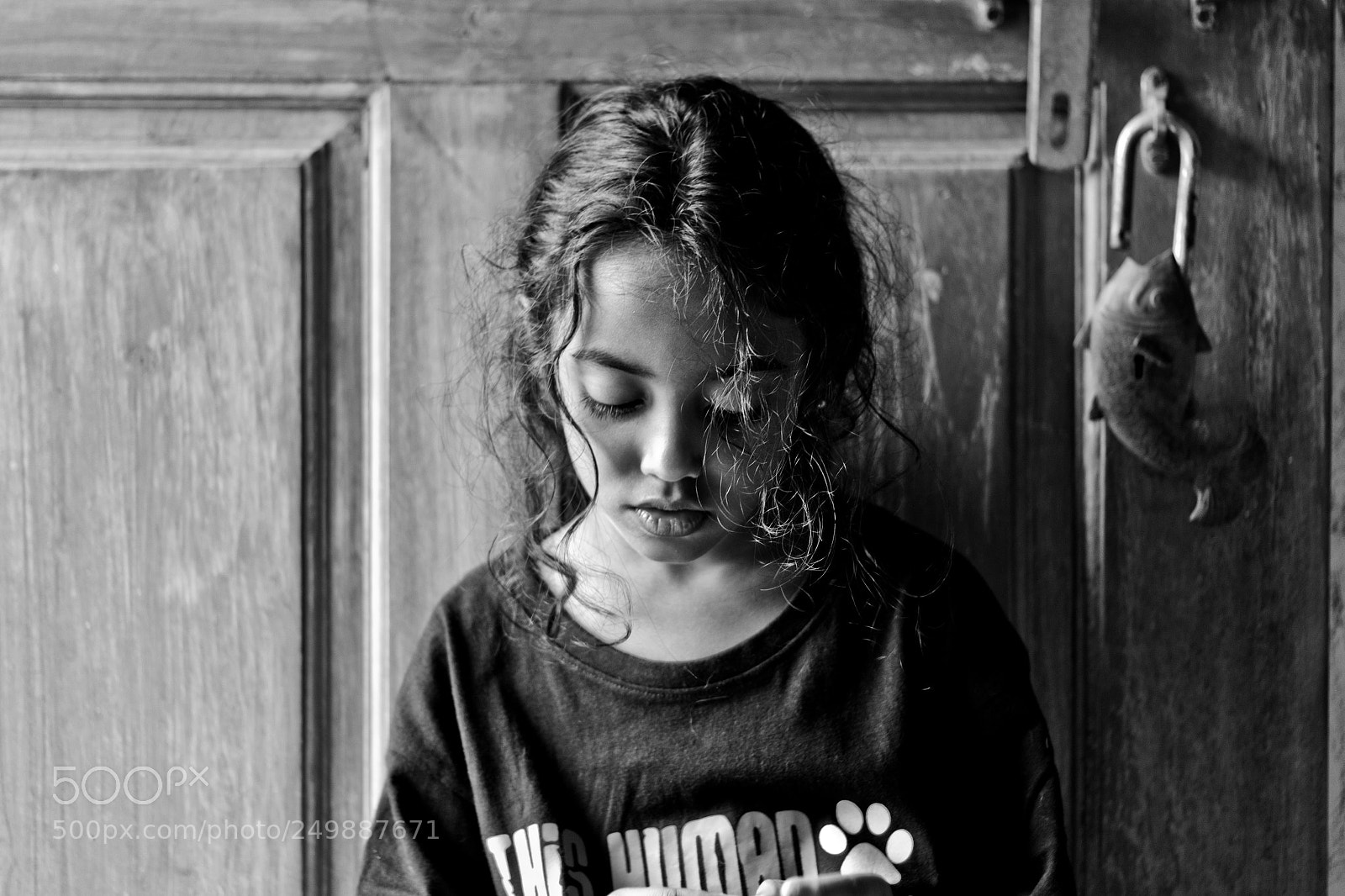 Canon EOS 550D (EOS Rebel T2i / EOS Kiss X4) sample photo. Kidsmonochrome photography