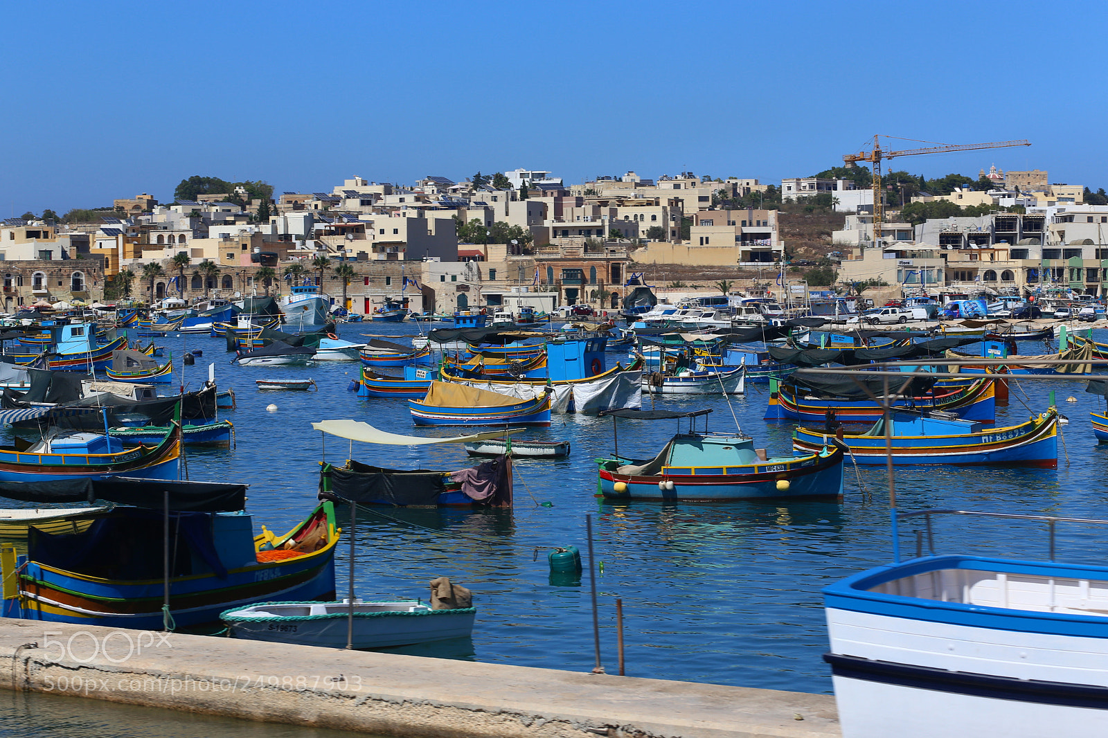 Canon EF 85mm F1.8 USM sample photo. Malta blue photography