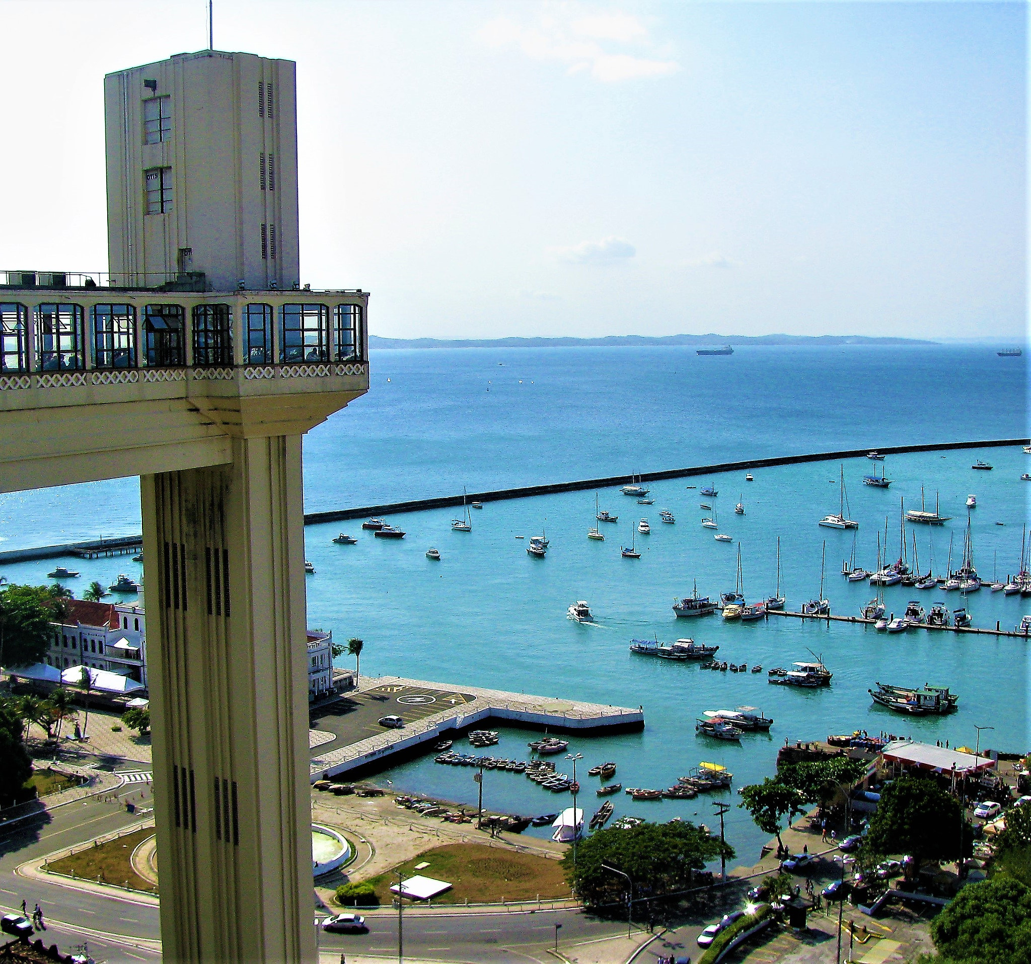 Canon POWERSHOT SX100 IS sample photo. The lacerda elevator in salvador, bahia. photography