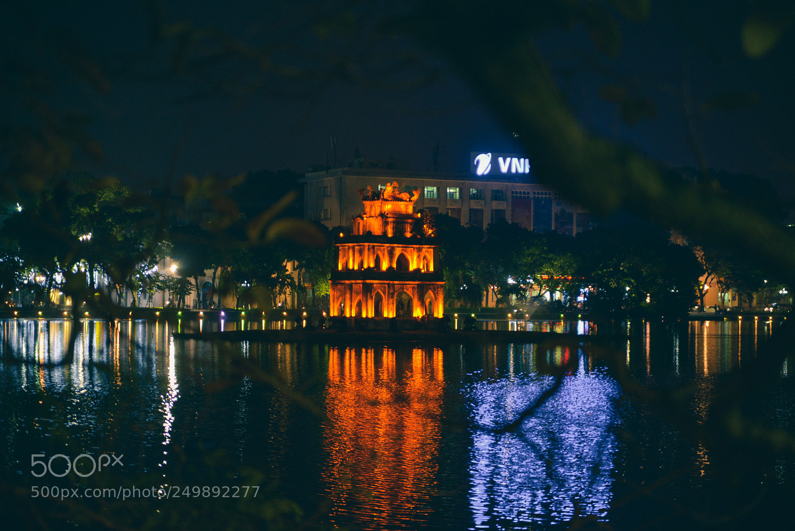 Nikon D600 sample photo. Night photography