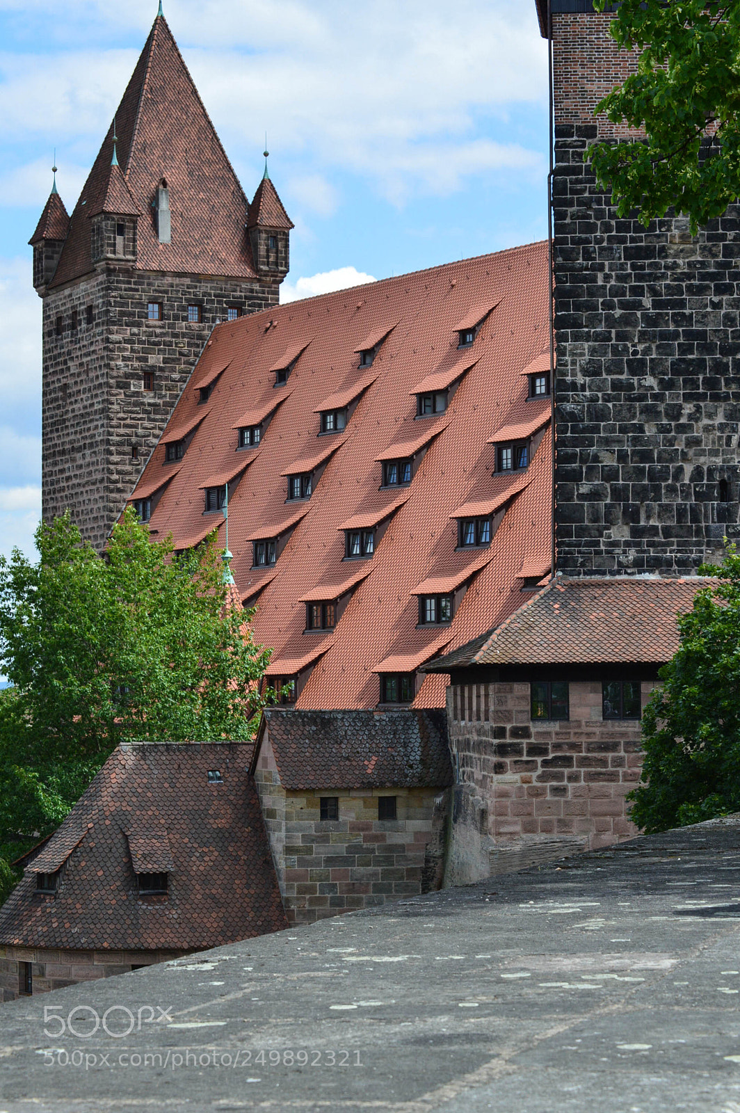 Nikon D3200 sample photo. Windows to a castle photography