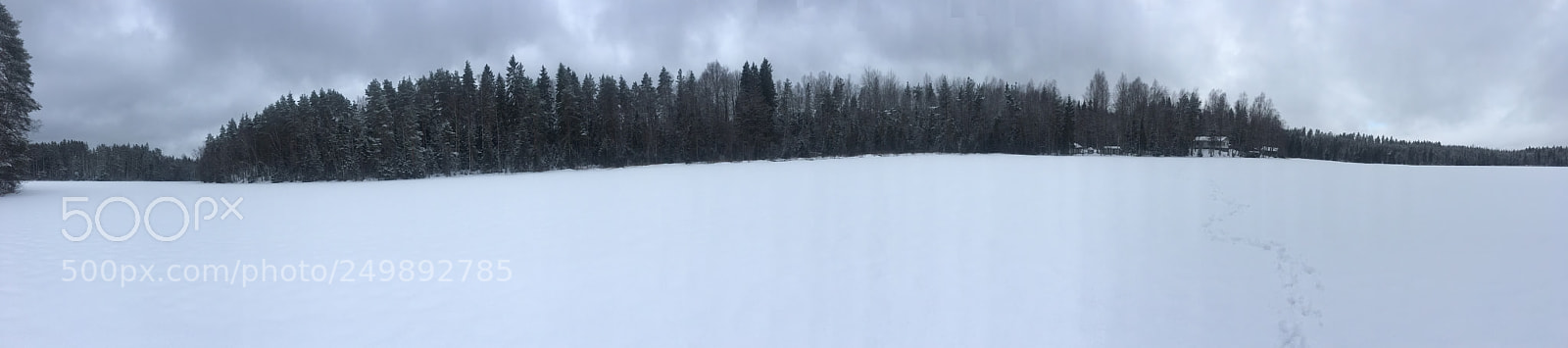 Apple iPhone SE sample photo. Ice lake  photography