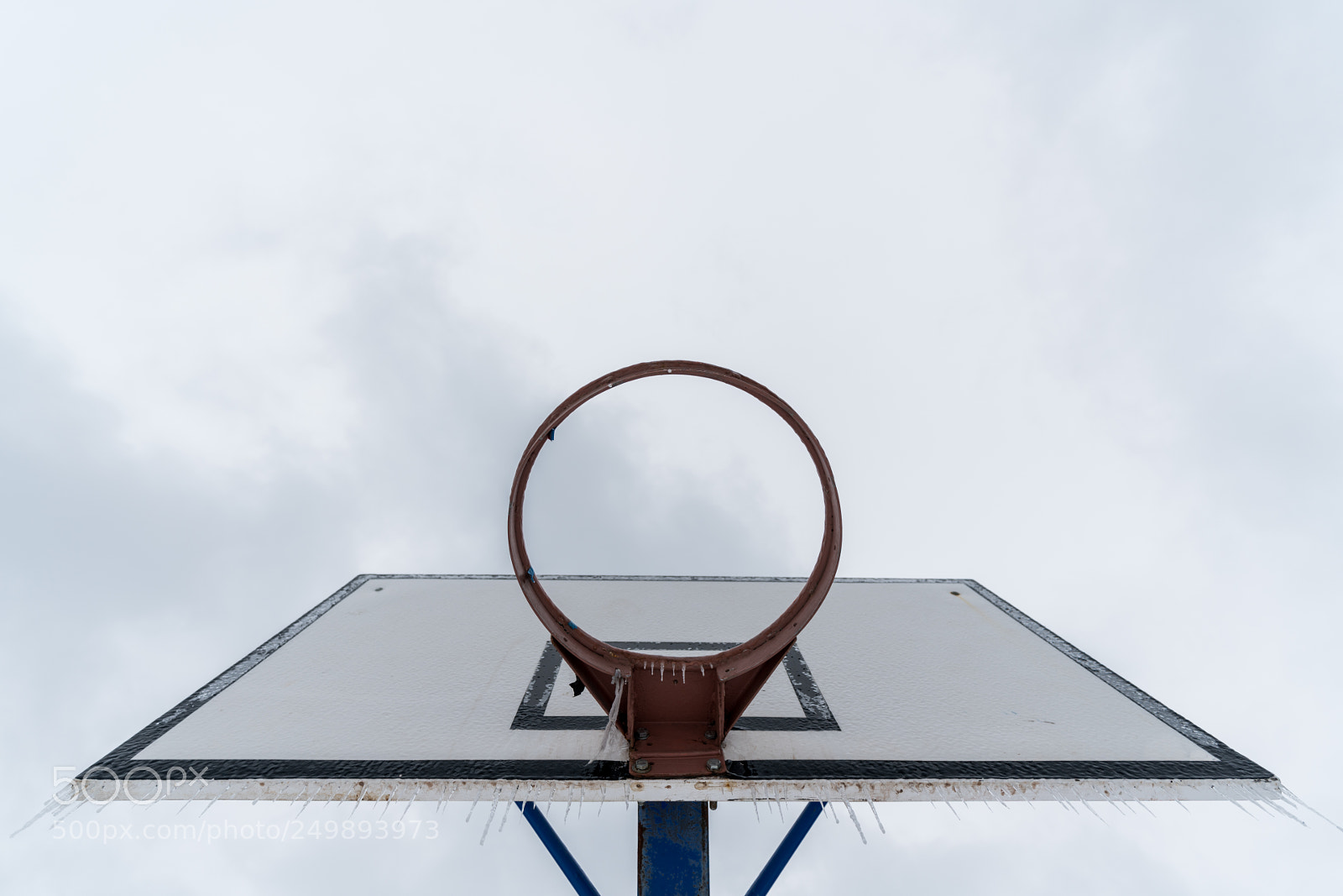Sony a7R II sample photo. Basketball frozen ring photography