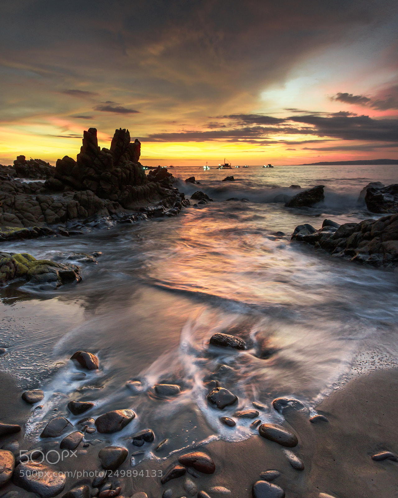 Sony a7 II sample photo. Rock at beach photography