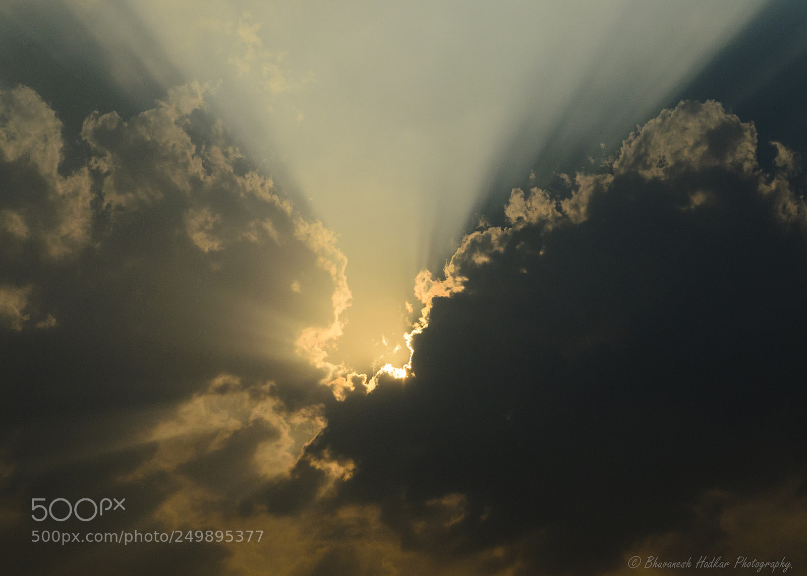 Nikon D5100 sample photo. Heavenly rays! photography