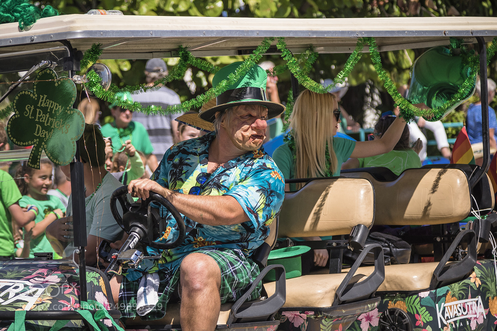 Canon EOS 7D Mark II sample photo. St. patrick day parade photography
