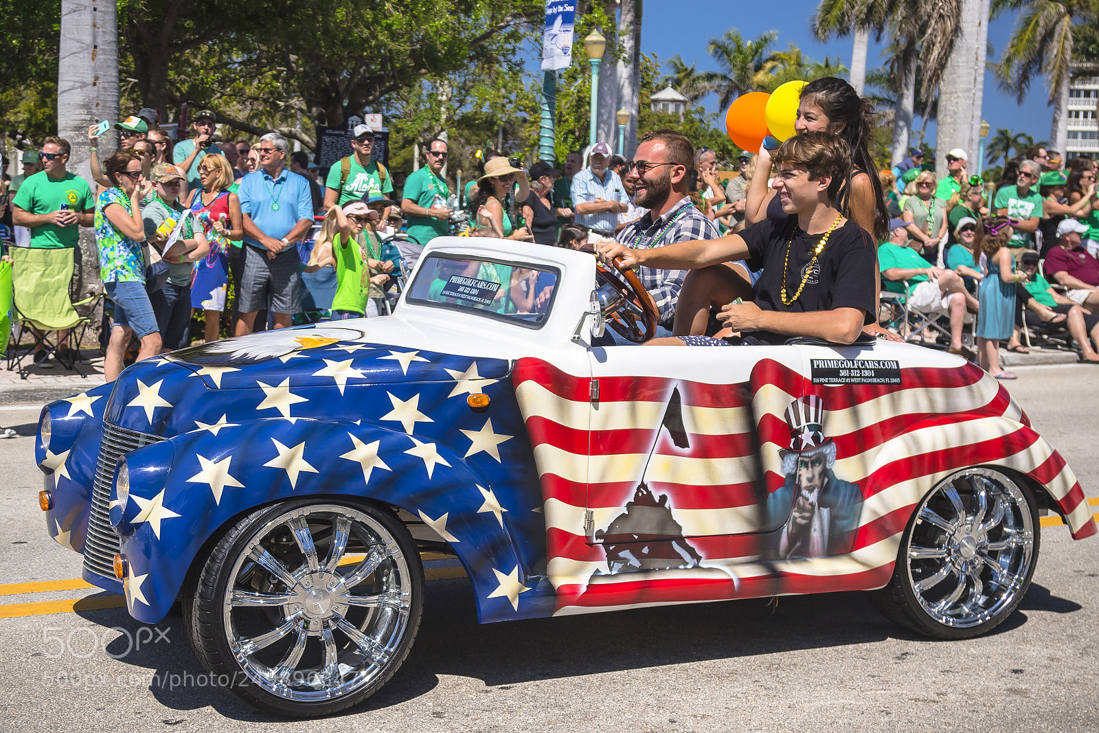 Canon EOS 7D Mark II sample photo. St. patrick day parade photography