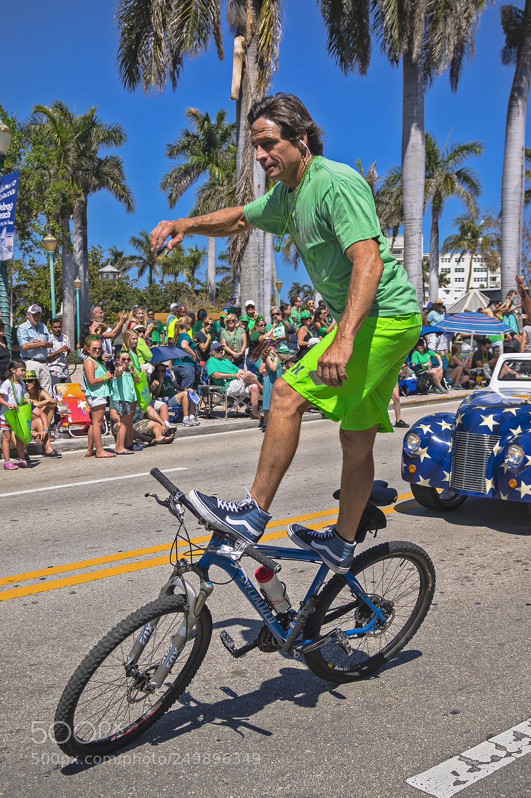 Canon EOS 7D Mark II sample photo. St. patrick day parade photography