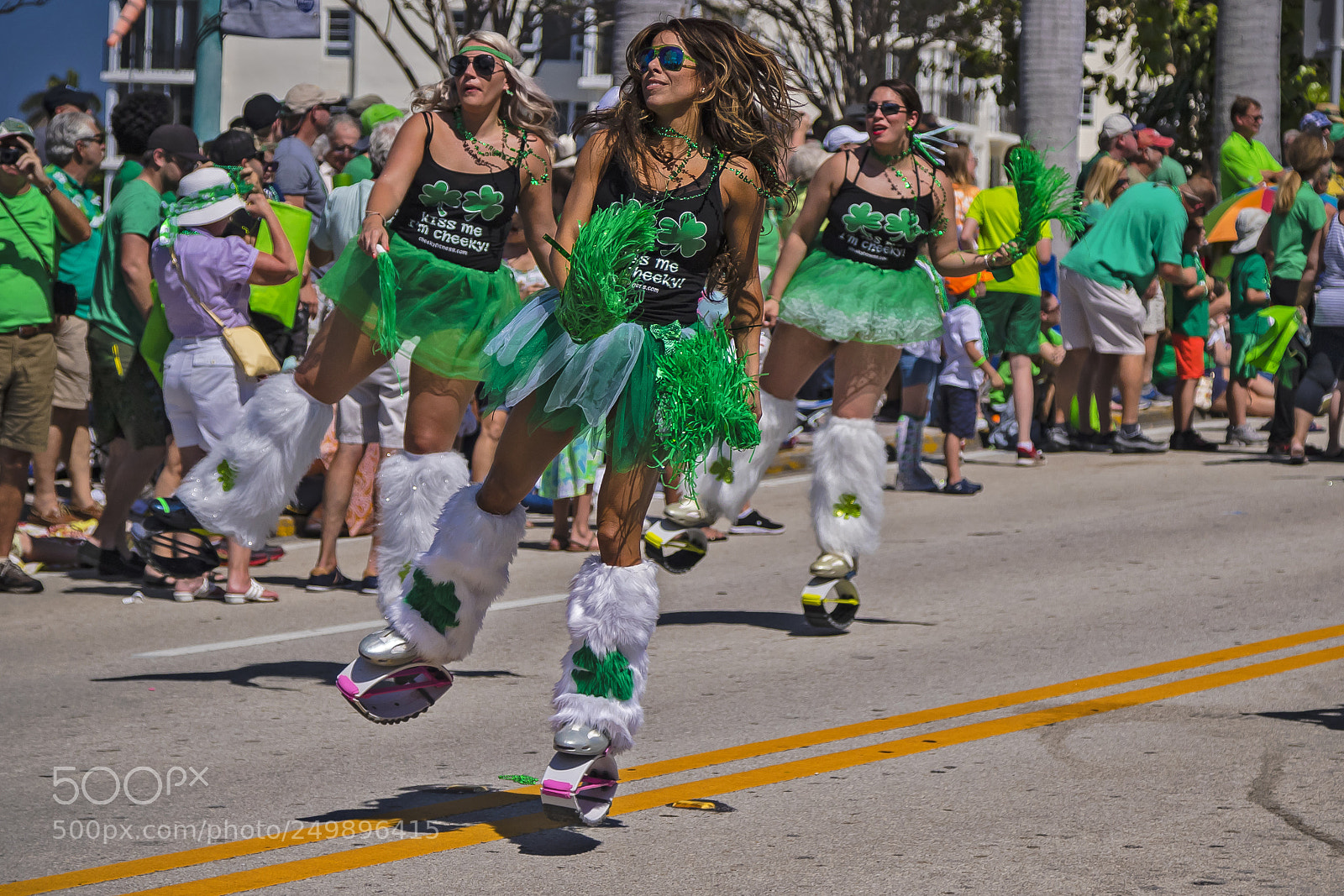 Canon EOS 7D Mark II sample photo. St. patrick day parade photography