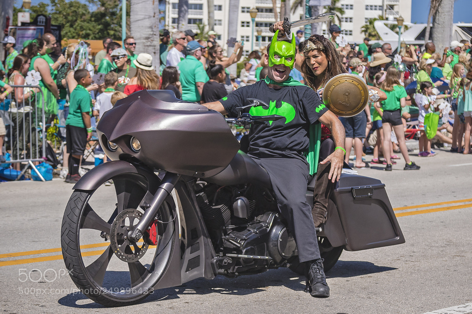 Canon EOS 7D Mark II sample photo. St. patrick day parade photography