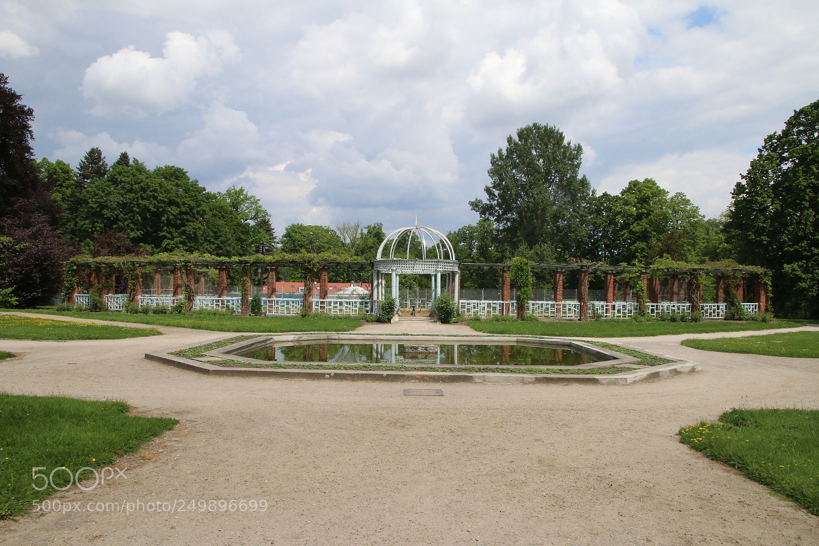 Canon EOS 70D sample photo. !img photography