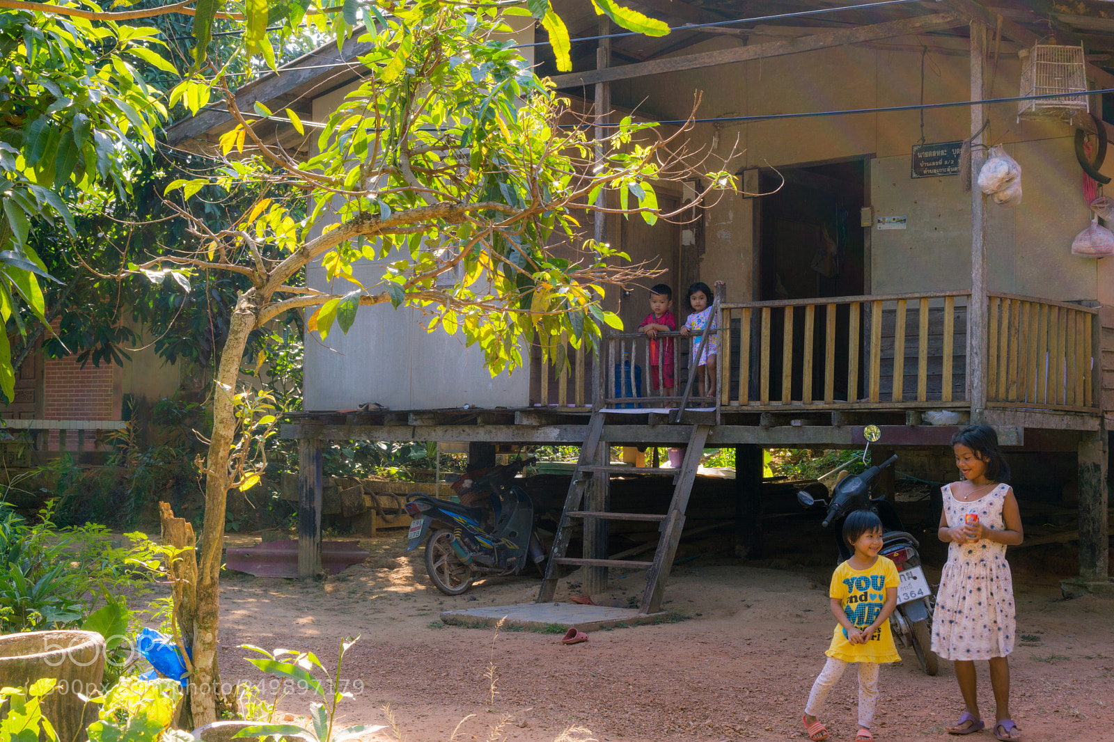 Sony a6000 sample photo. Local island happy kids photography