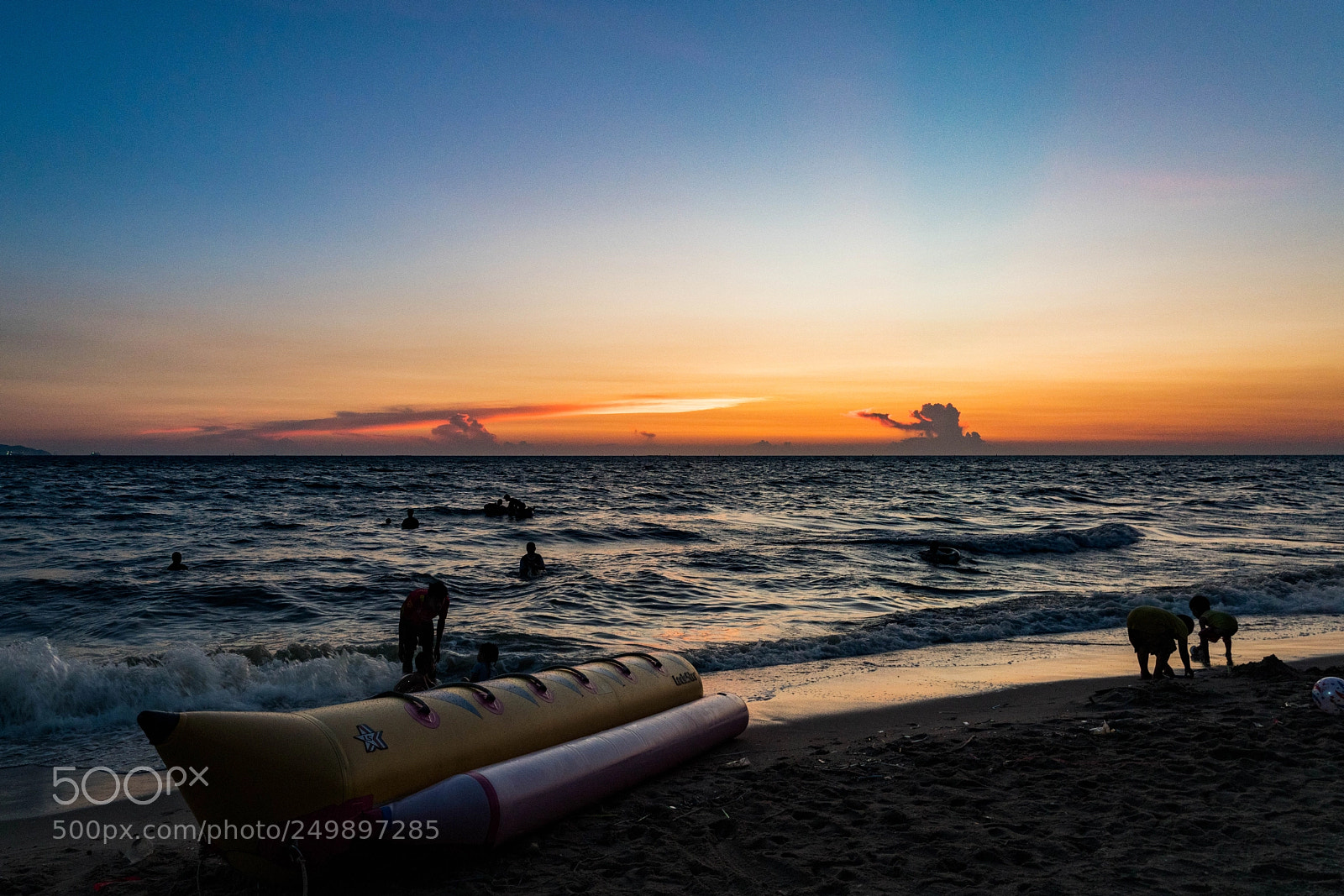 Sony a7R II sample photo. Sunset at bangsaen beach photography